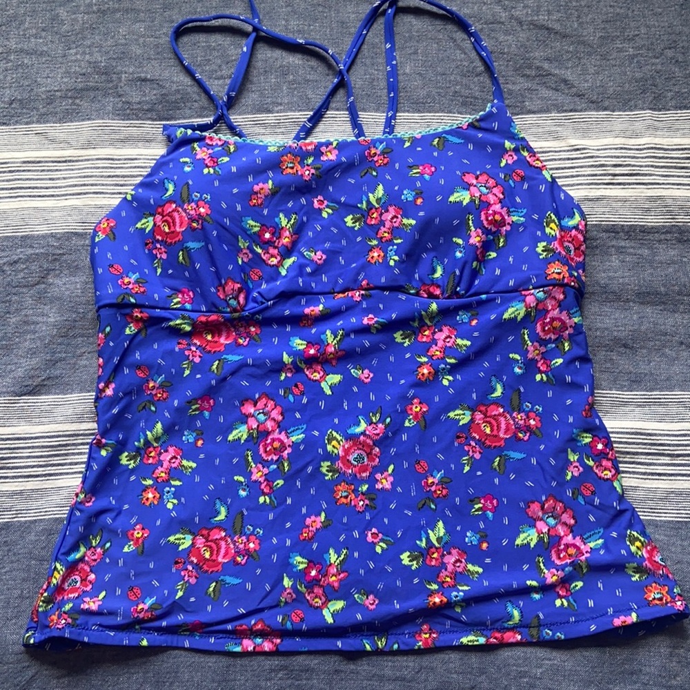 Royal blue Vera Bradley reversible tankini top